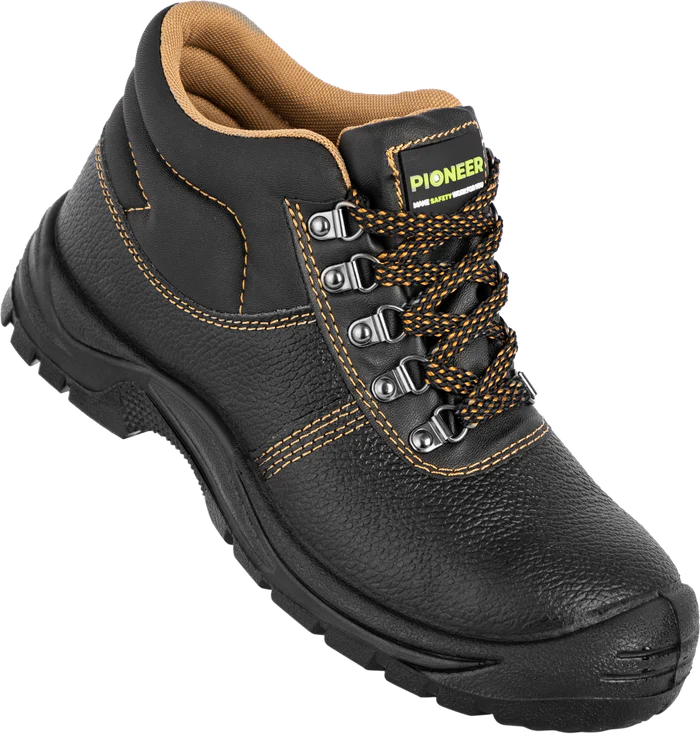 Summit Boots Chukka